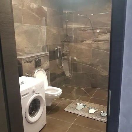 شقة Apartament Liwadia