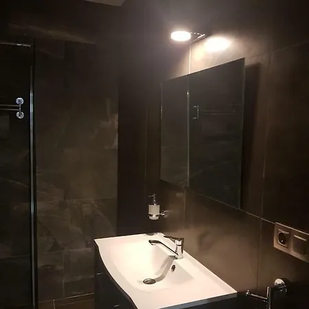 Apartament Liwadia شقة