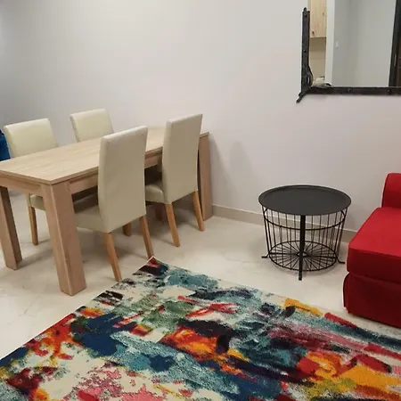 Apartament Liwadia شقة *